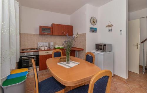 Povile Casa | Pet Friendly Home In Novi Vinodolski