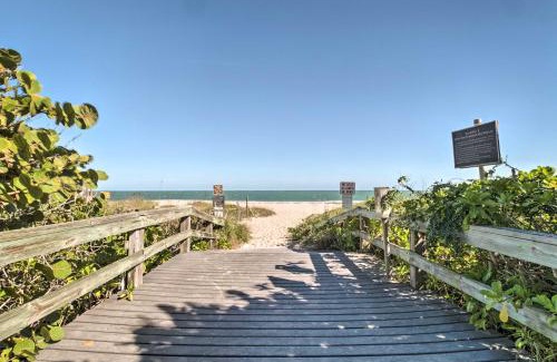 South Beach Casa | Pet-Friendly Home in Vero Beach, 1 Mi to Beach!