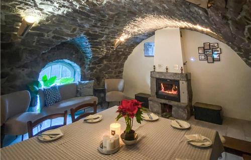 Zvonece Casa | Pet Friendly Home In Zvoneca With Wifi