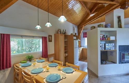 Quillan Casa | Pet-Friendly Home w Garden