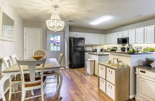 Lexington Casa | Pet-Friendly Home w/ Yard & Fireplace in Lexington