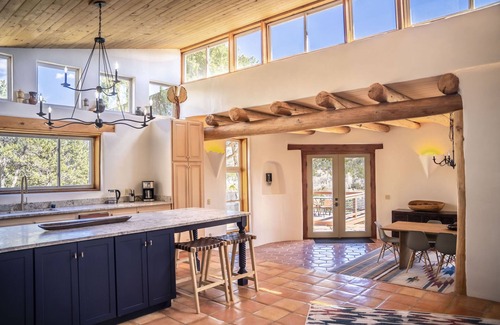 Valdez Casa | Pet Friendly Home with Amazing Valley and Mountain Views