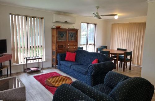 Port Elliot Casa | Pet Friendly in Port Elliot