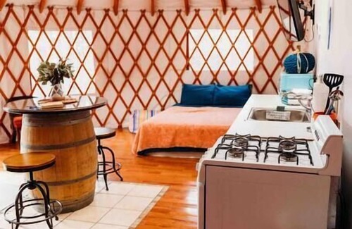 Penn Yan Casa | Pet Friendly Keuka Yurt