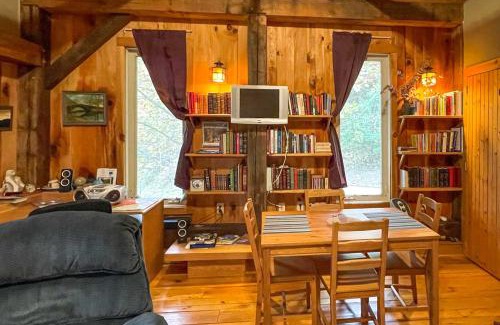 Marshall Apartamento | Pet-Friendly Leicester Mountain View Escape