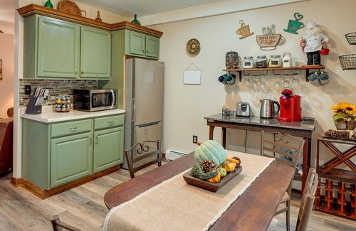 Bloomingburg Casa | Pet-Friendly Mid-Hudson Getaway w/ Fire Pit!