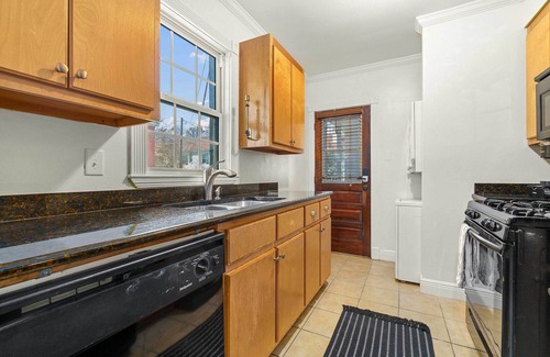 Mobile Condominio | Pet-Friendly Mobile Condo ~ 4 Mi to Downtown!
