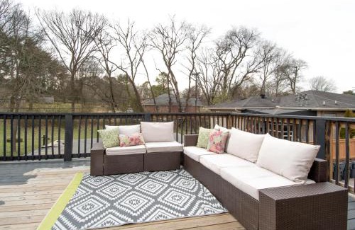 Hillwood Casa | Pet Friendly - Near DT Nash & Music Row