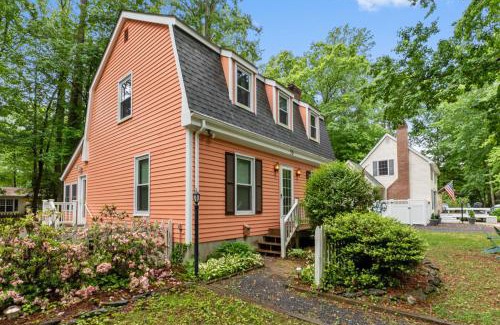 Ocean Pines Casa | Pet-Friendly Ocean Pines Cottage Family-Friendly Retreat with Amenities