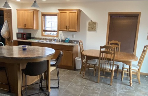 Mikado Casa | Pet friendly on 40 peaceful wooded acreas. Minutes from the beaches