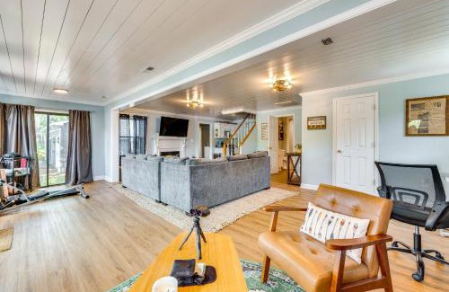 Southmont Casa | Pet-Friendly Paradise with Private Dock in Lexington