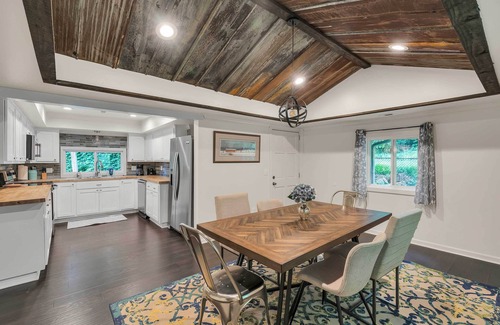 Pickens Cabaña | Pet-Friendly Pickens Vacation Rental w/ Fire Pit