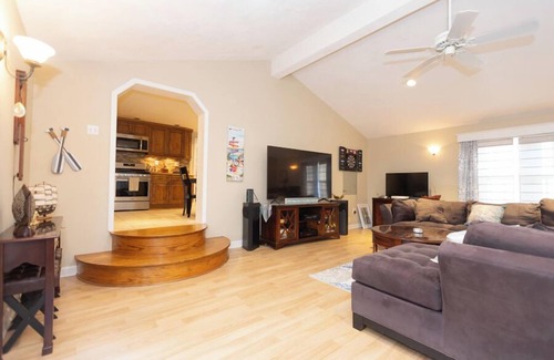 Town Bank Casa | Pet-Friendly - Pool - Shuffleboard - Foosball - XBox - The perfect Cape May retreat for your whole family!