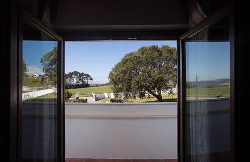 Caldas da Rainha Villa | Casa de campo con vistas a la montaña, piscina, Wi-Fi, terrazas y jardín