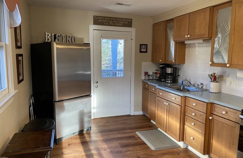 Townsend Casa | Pet Friendly, Quiet Neighborhood, Golf Course Views, Double Decks
