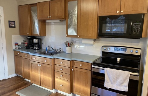 Townsend Casa | Pet Friendly, Quiet Neighborhood, Golf Course Views, Double Decks
