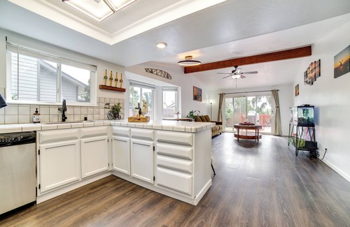 Northwest Reno Casa | Pet-Friendly Reno Hideaway w/ Private Hot Tub!
