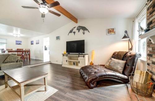 Northwest Reno Casa | Pet-Friendly Reno Hideaway with Private Hot Tub!