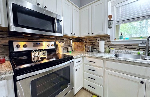 Ozark Casa | Pet Friendly Retreat in Ozark National Forest - Ride Your SxS Directly 2 Trails!