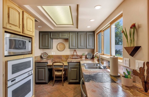 Tucson Casa | Pet Friendly Retreat on the 11th Fairway of El Dorado Golf Course