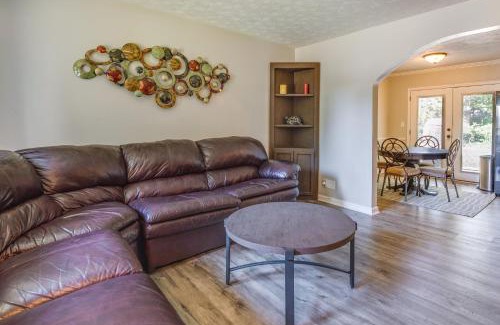 Church Street Casa | Pet-Friendly Rex Vacation Rental 18 Mi to Atlanta