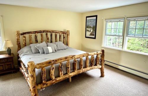 North Woodstock Casa | Pet-friendly Rustic Mtn Home PLUS Apt