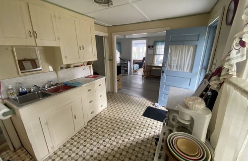 Standish Cabaña | Pet friendly - SEBAGO LAKE BEACHFRONT.