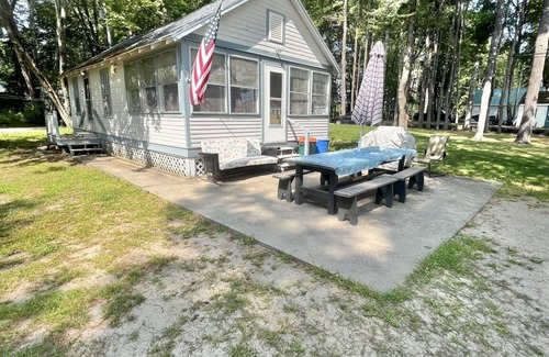 Standish Cabaña | Pet friendly - SEBAGO LAKE BEACHFRONT.