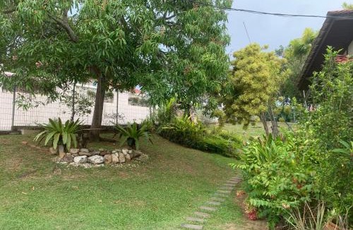 Taman Haji Zainal Casa | Pet-Friendly, Spacious Family Cottage, with Games Lounge & Near Beach