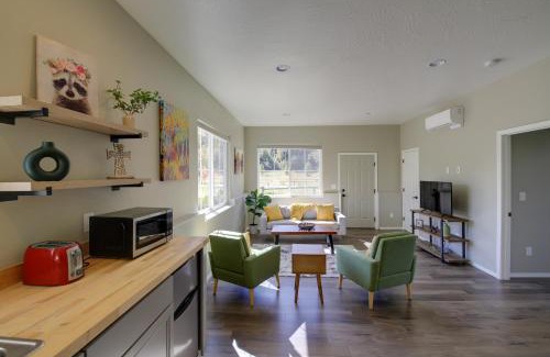 Stevensville Casa | Pet-Friendly Stevensville Home with Mountain Views!