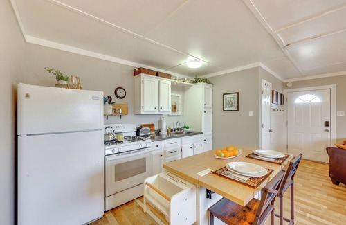 Vilonia Apartamento | Pet-friendly Studio w/ Yard & Fire Pit in Vilonia!
