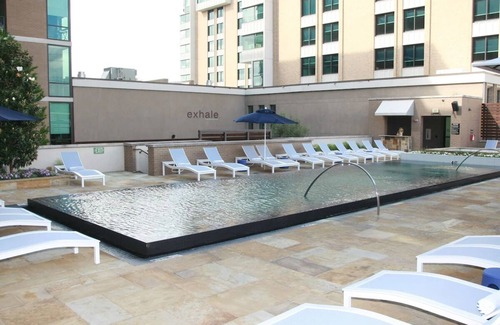 Glencoe Hotel | Pet-Friendly Suite by Bush Library & Art Museum