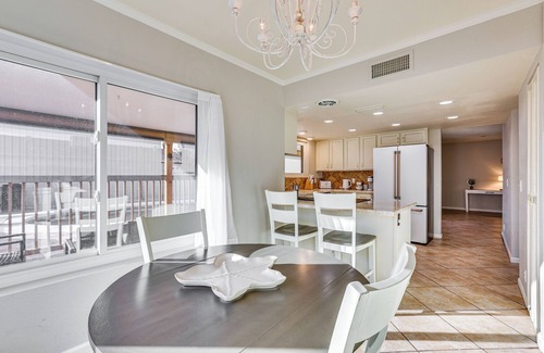 Tempe Cabaña | Pet-friendly Tempe Home w/ Private Hot Tub!