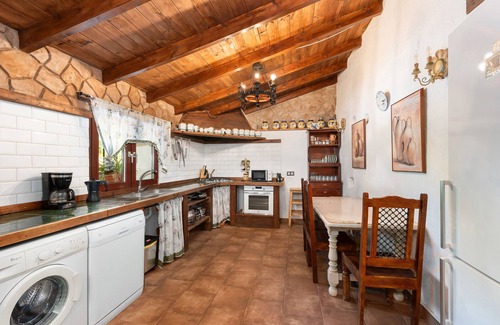 Almogia Casa | Casa de vacaciones "Miramar" que admite mascotas con jardín, piscina privada, terraza y Wi-Fi