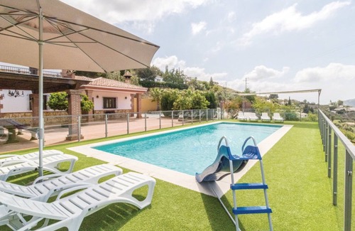 Cómpeta Villa | Villa Casa Olivia con piscina y Wi-Fi que admite mascotas