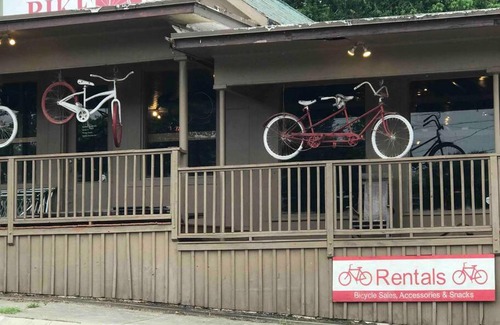 North Raleigh Casa | Pet Friendly & Walking Distance to Falls Lake