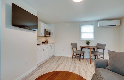 Wareham Apartamento | Pet-Friendly Wareham Retreat Near Onset Beach!