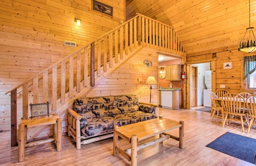 Warrens Cabaña | Pet-friendly Warrens Cabin w/ Fire Pit!
