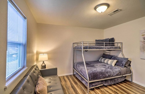 West Plains Casa | Pet-Friendly West Plains Pad < 1 Mi to Dtwn!