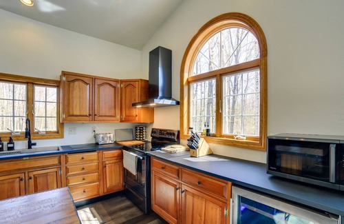 Brazeau Cabina | Pet-Friendly Wisconsin Cabin w/ Kayaks - Near Lake