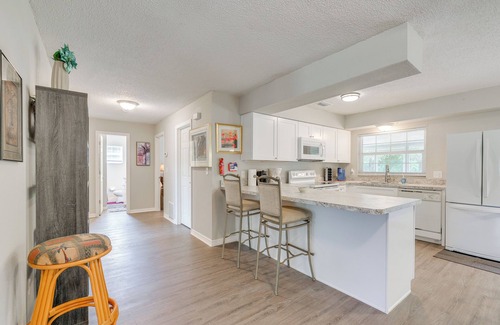 Summerfield Casa | Pet-Friendly Yard: Summerfield Home Near Golf