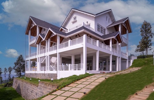 Ooty Casa | Petals Luxury Homestay