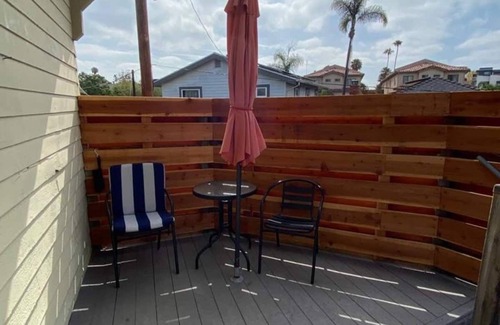 University Heights Apartamento | Peterson Retreat In The Heart Of San Diego 1 Bedroom Apts by RedAwning