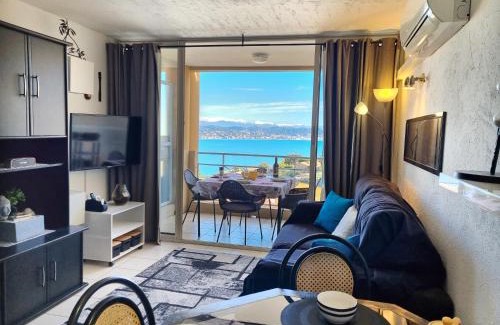 Theoule-sur-Mer Apartamento | Petit écrin vue Mer et Montagne