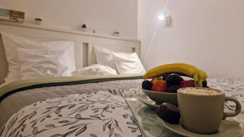 Old Town Apartamento | Petit Central Studio