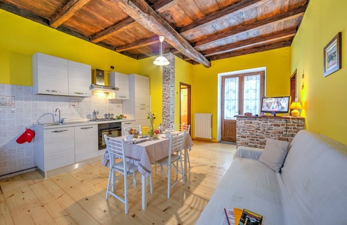 Brovello Apartamento | Petit Coeur Dans L' Ancien Village, Brovello Carpugnino, Italy