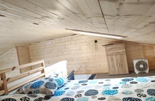 Susville Apartamento | Petit Coin de Bonheur studio Neuf climatisé avec terrasse et parking privé à 5mins du Centre-ville