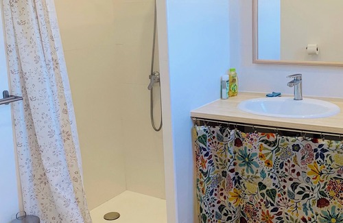 Le Barroux Apartamento | Petit gîte de la colline