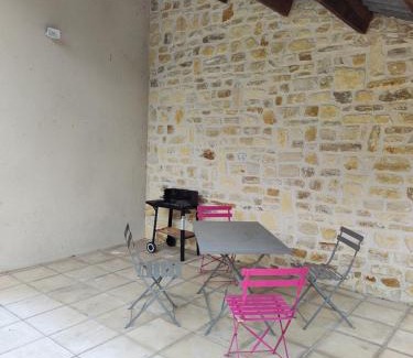 Montguyon Apartamento | petit gite lumineux et chaleureux