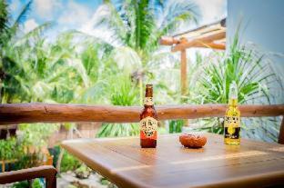 Villa Juarez Hotel | Petit Lafitte Beach Front Hotel & Bungalows